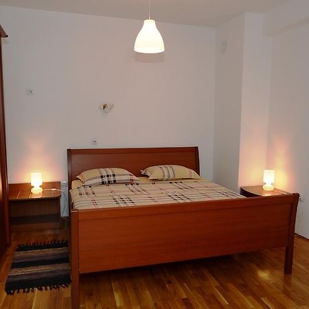 Exclusive Budget Apartments Skopje Luaran gambar