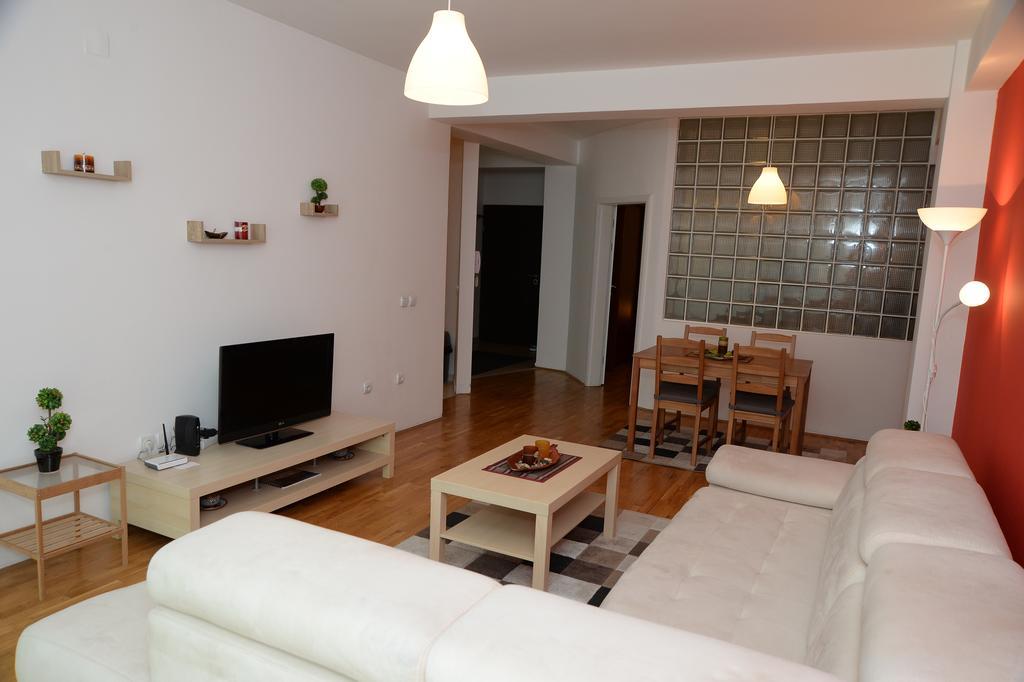 Exclusive Budget Apartments Skopje Luaran gambar