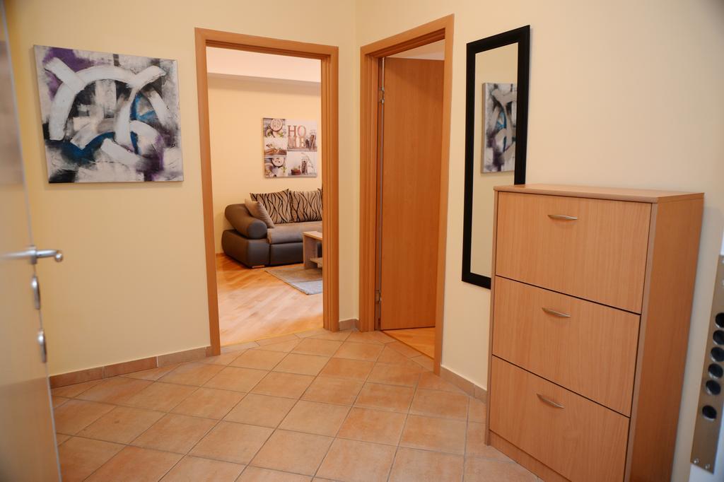 Exclusive Budget Apartments Skopje Luaran gambar