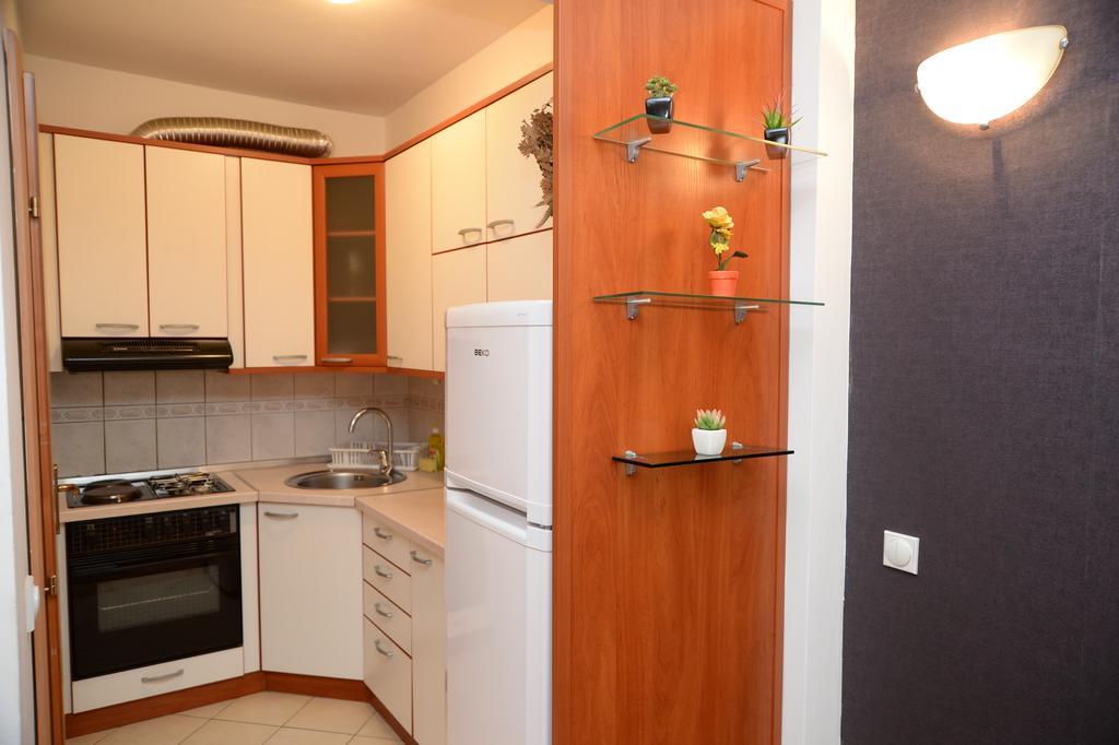 Exclusive Budget Apartments Skopje Luaran gambar