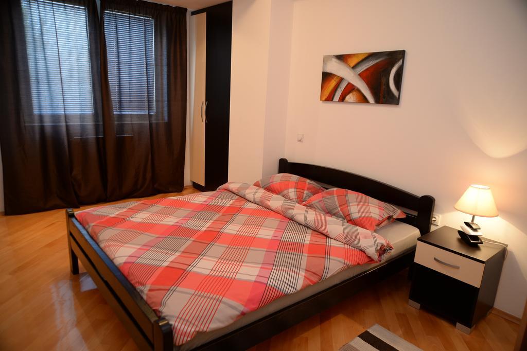 Exclusive Budget Apartments Skopje Luaran gambar