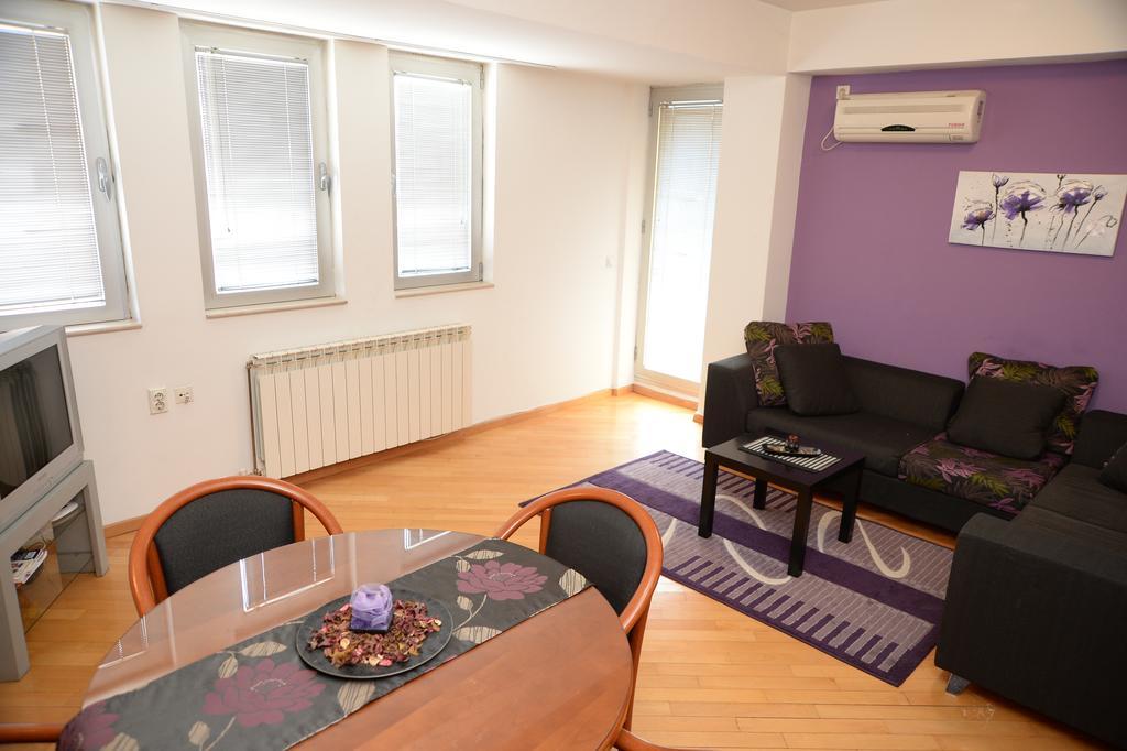 Exclusive Budget Apartments Skopje Luaran gambar