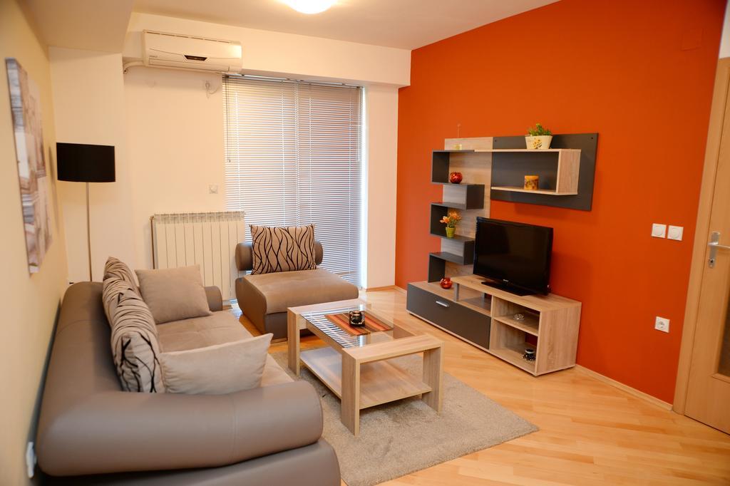 Exclusive Budget Apartments Skopje Luaran gambar