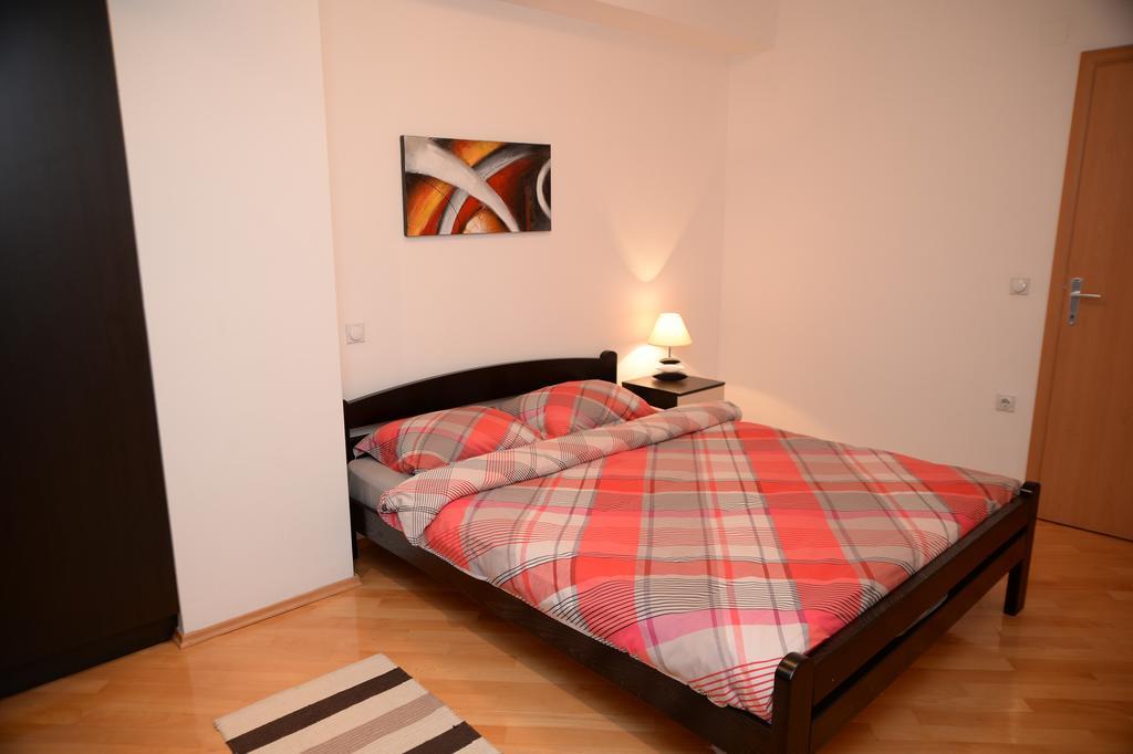 Exclusive Budget Apartments Skopje Luaran gambar