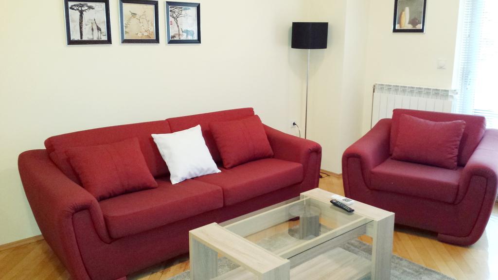 Exclusive Budget Apartments Skopje Luaran gambar