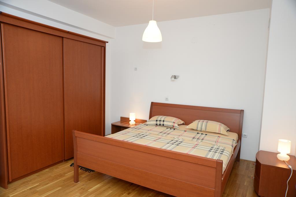 Exclusive Budget Apartments Skopje Luaran gambar